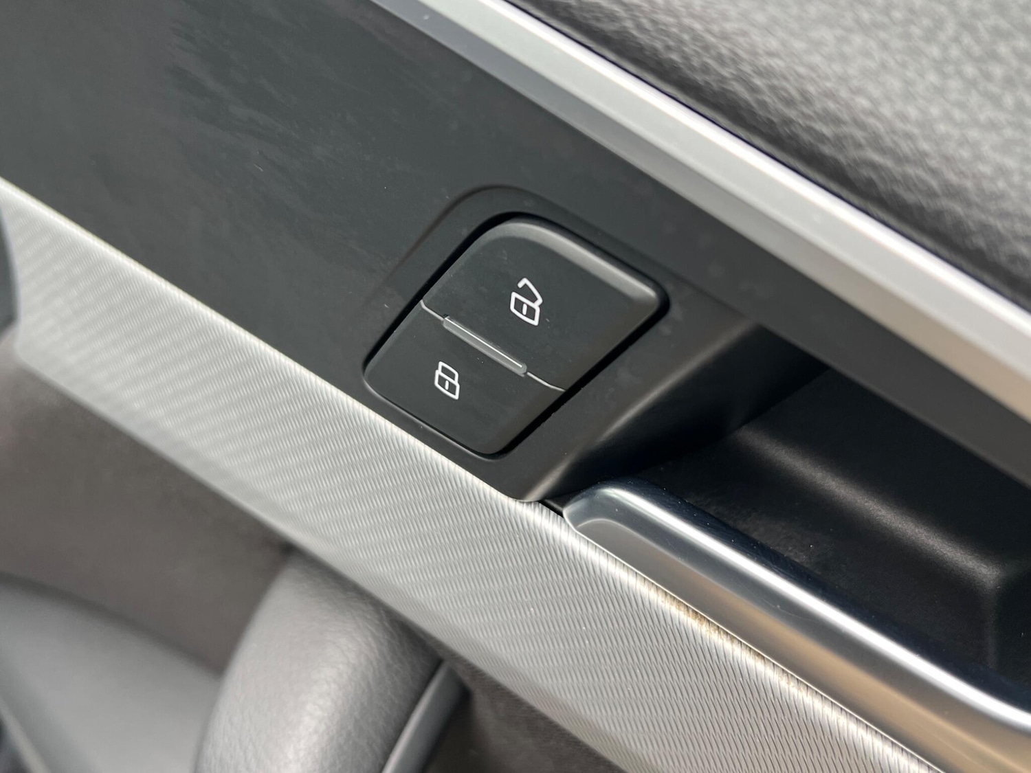 Used Audi A4 Avant for sale - 78214519: Photo 32