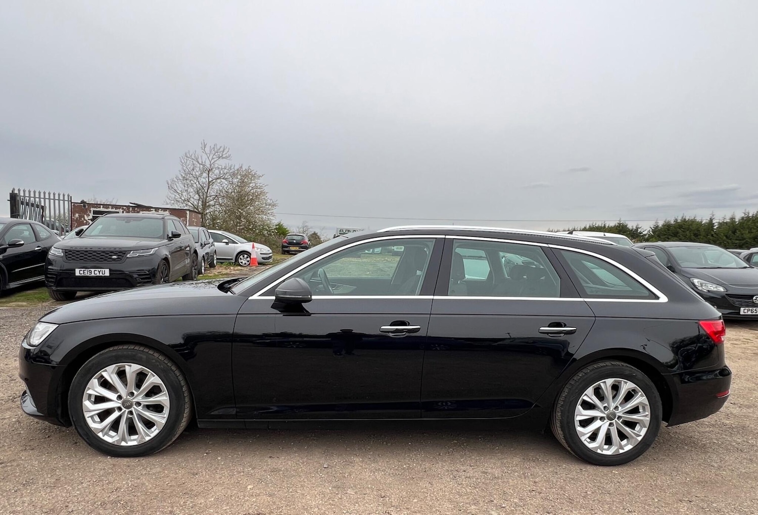Used Audi A4 Avant for sale - 78214519: Photo 5