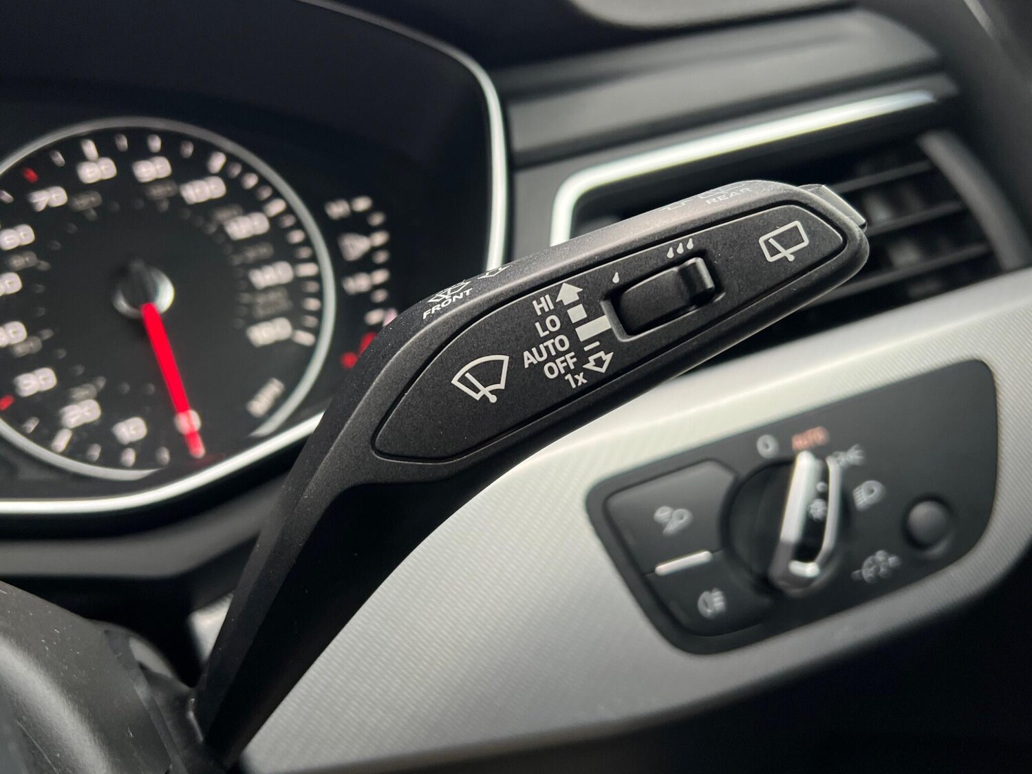 Used Audi A4 Avant for sale - 78214519: Photo 71