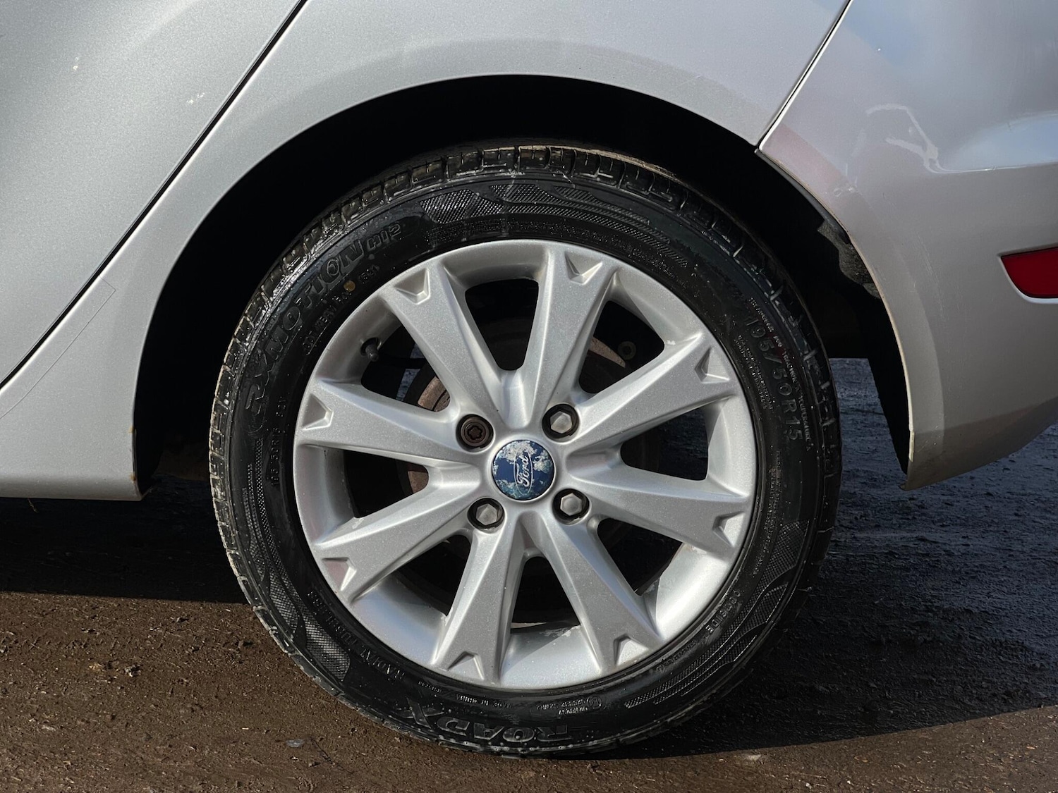 Used Ford Fiesta 2010 for sale - 77559775: Photo 21