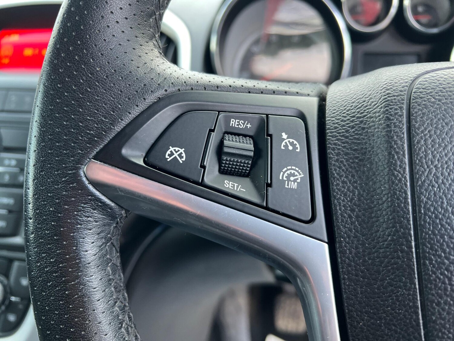 Used Vauxhall Astra GTC 2012 for sale - 77455831: Photo 44