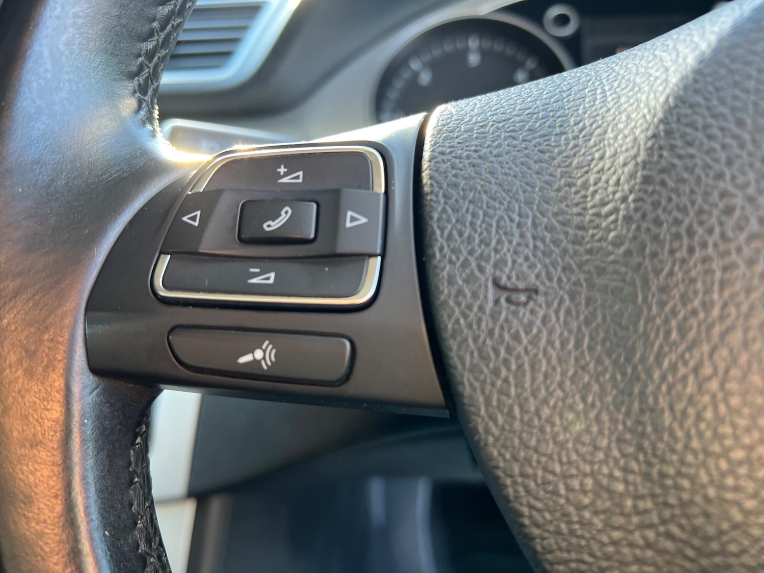 Used Volkswagen Passat 2013 for sale - 77454842: Photo 37