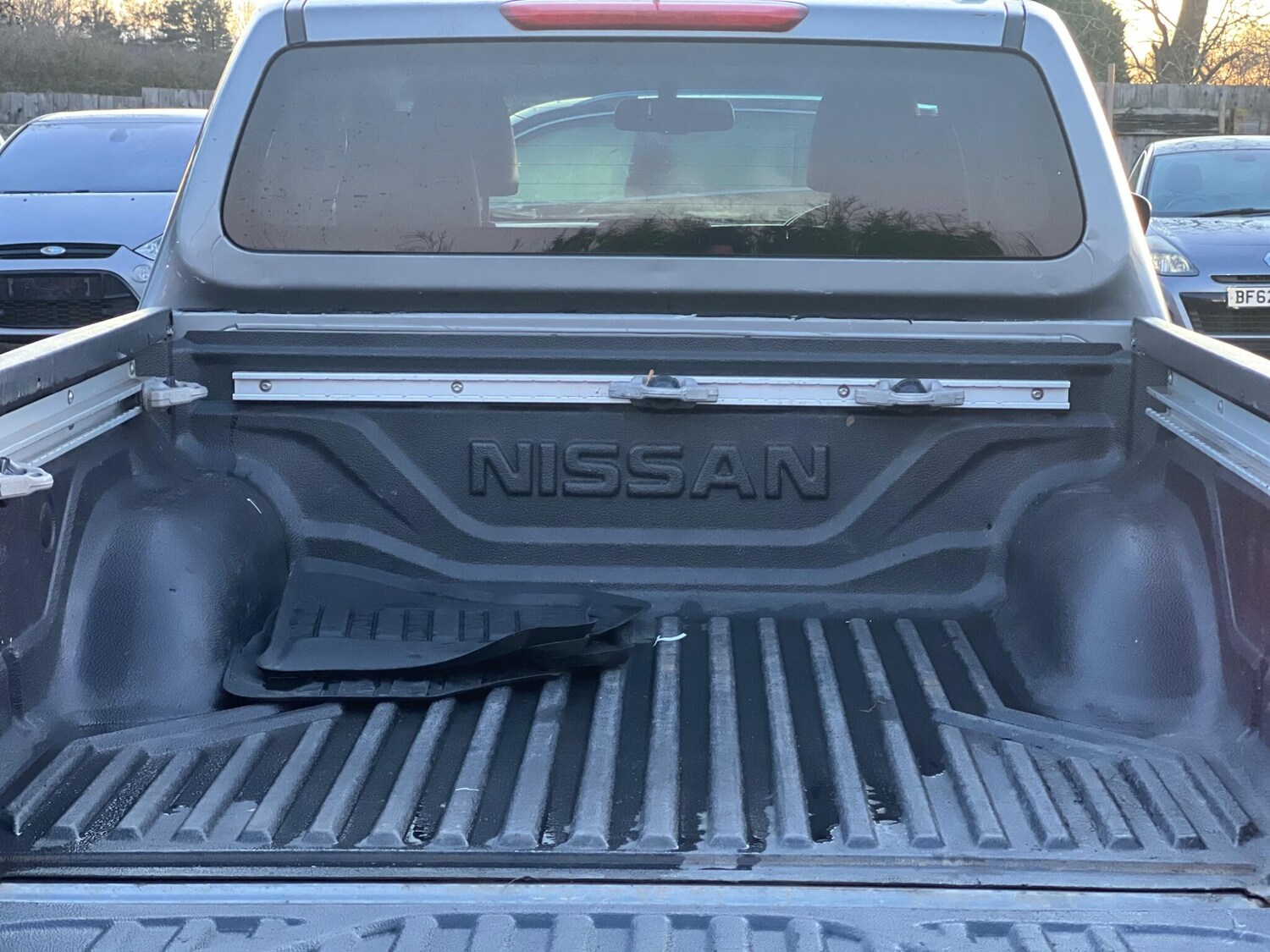 Used Nissan Navara 2016 for sale - 77524754: Photo 10