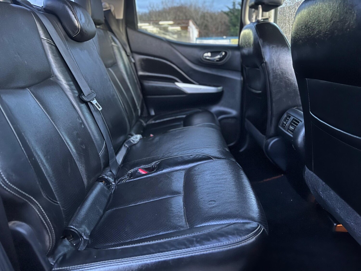 Used Nissan Navara 2016 for sale - 77524754: Photo 30