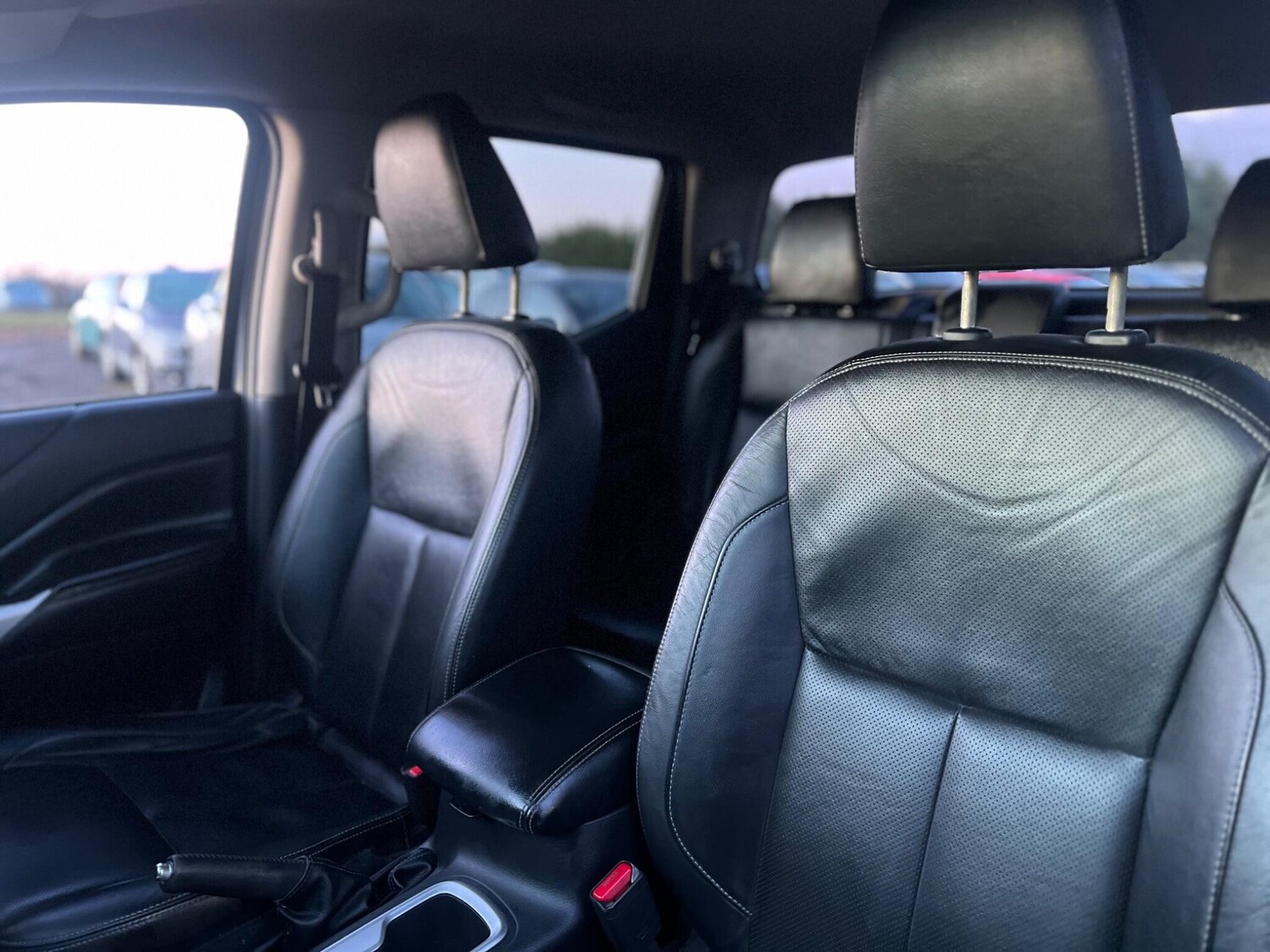 Used Nissan Navara 2016 for sale - 77524754: Photo 38