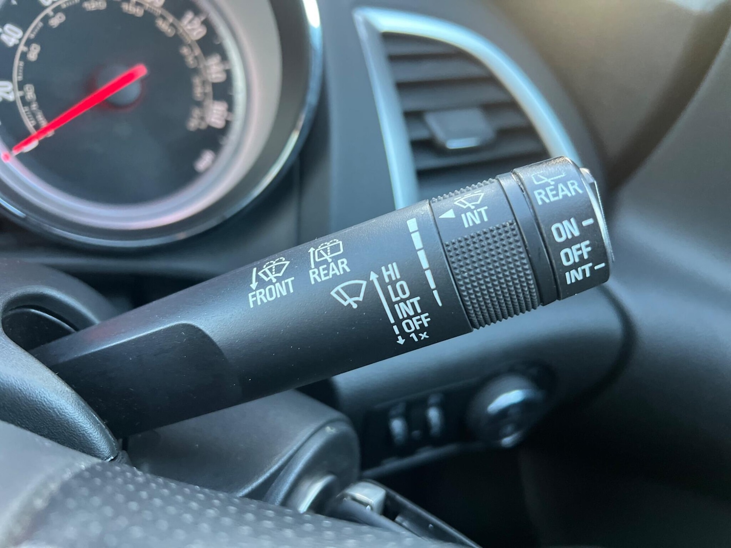 Used Vauxhall Astra 2015 for sale - 78071869: Photo 51