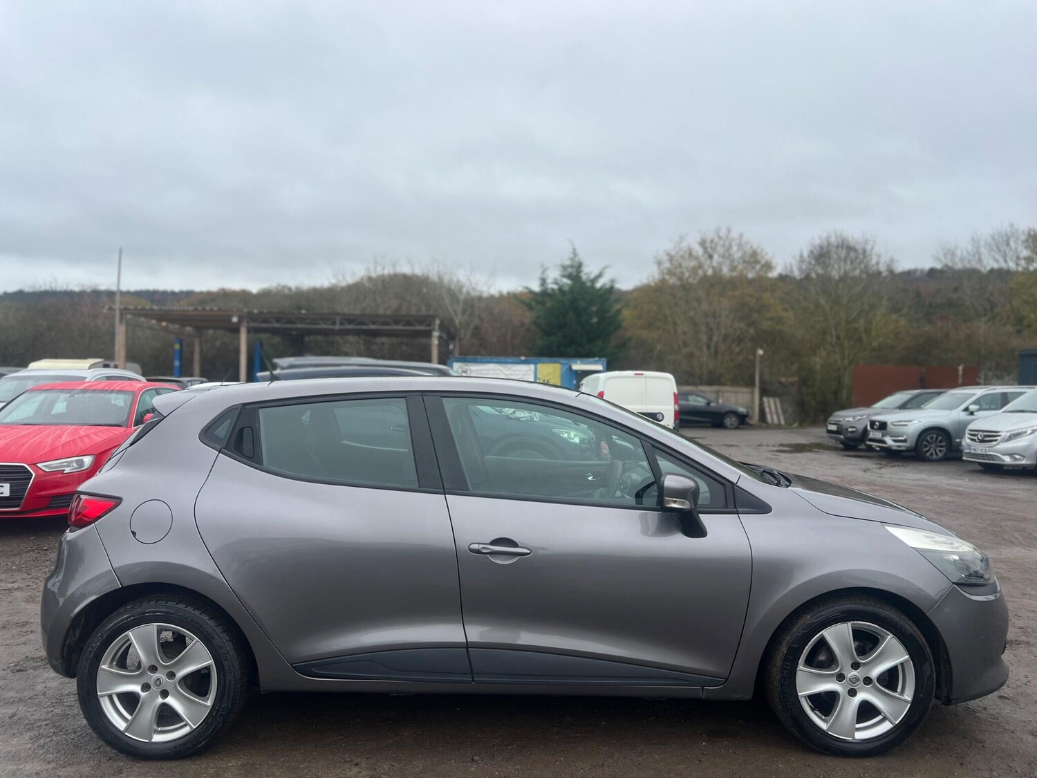 Used Renault Clio 2013 for sale - 77455827: Photo 12