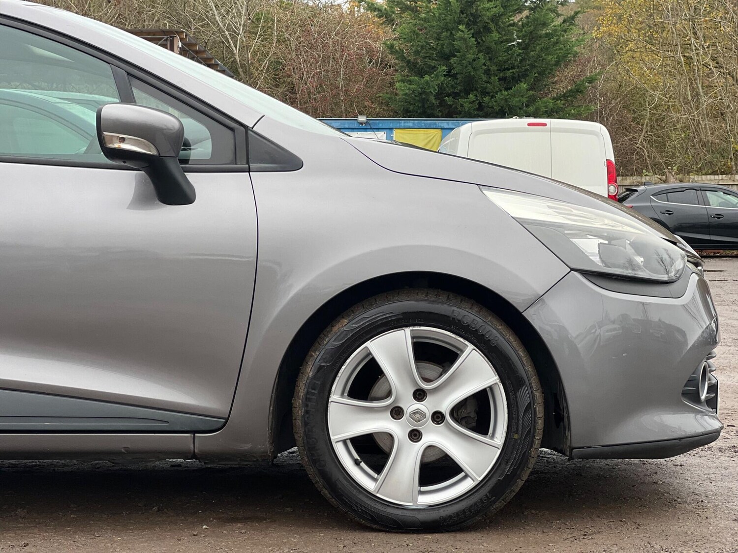 Used Renault Clio 2013 for sale - 77455827: Photo 16