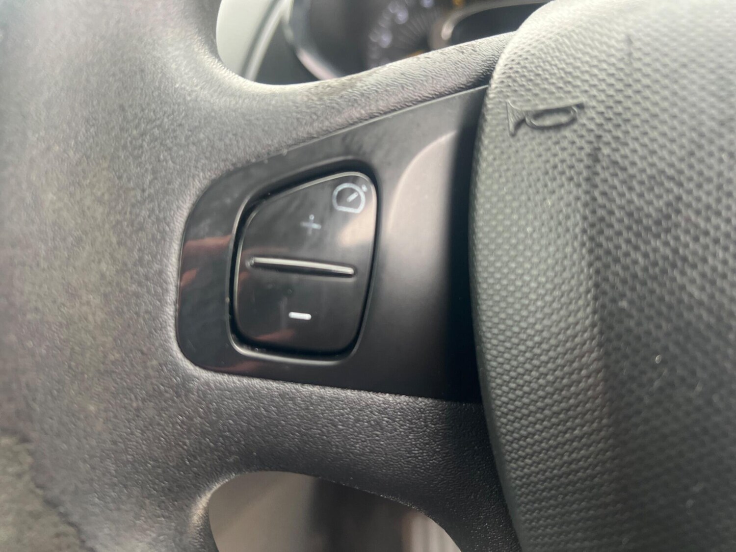 Used Renault Clio 2013 for sale - 77455827: Photo 49