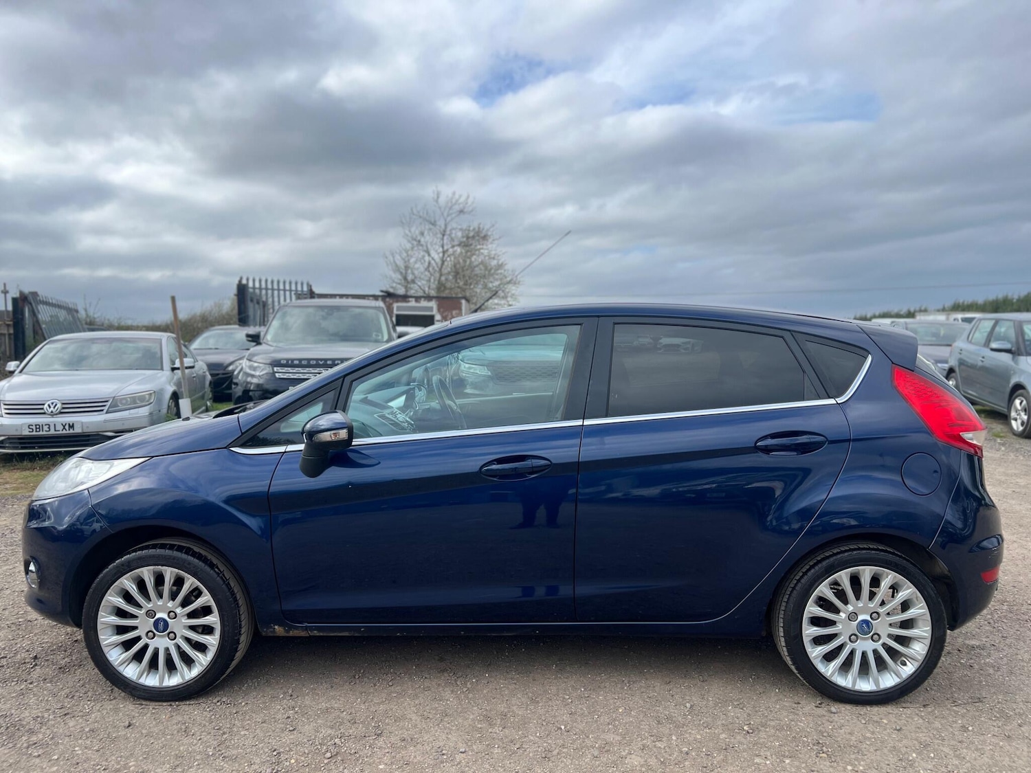 Used Ford Fiesta 2011 for sale - 78148219: Photo 17