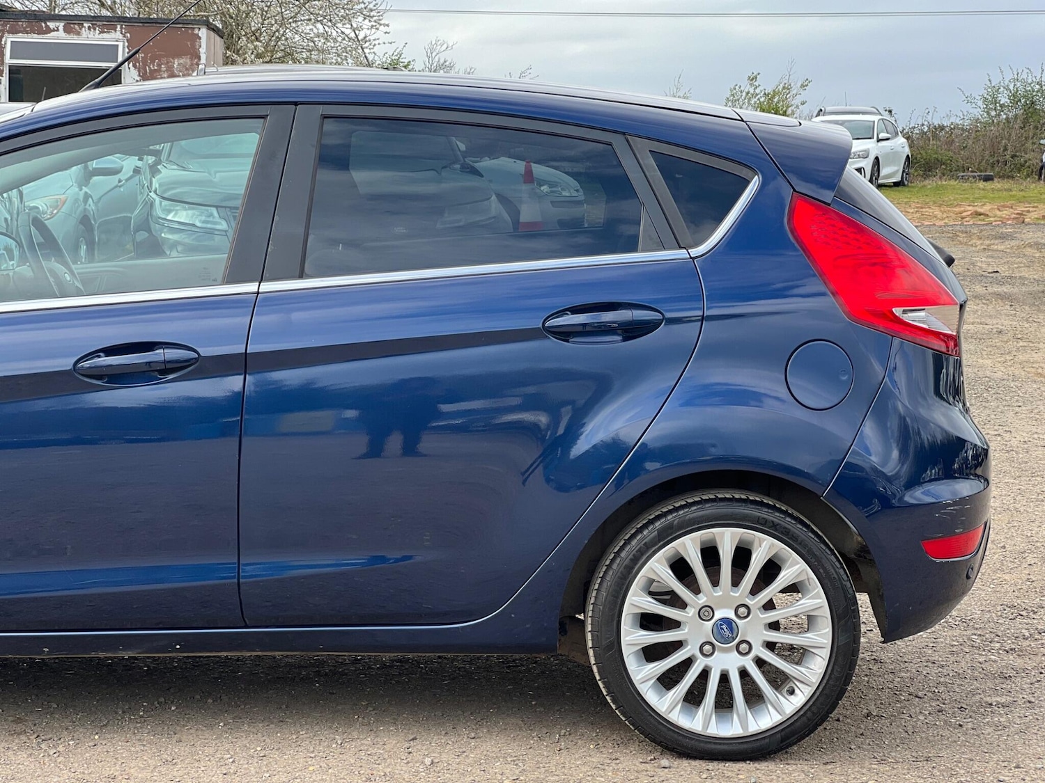 Used Ford Fiesta 2011 for sale - 78148219: Photo 19