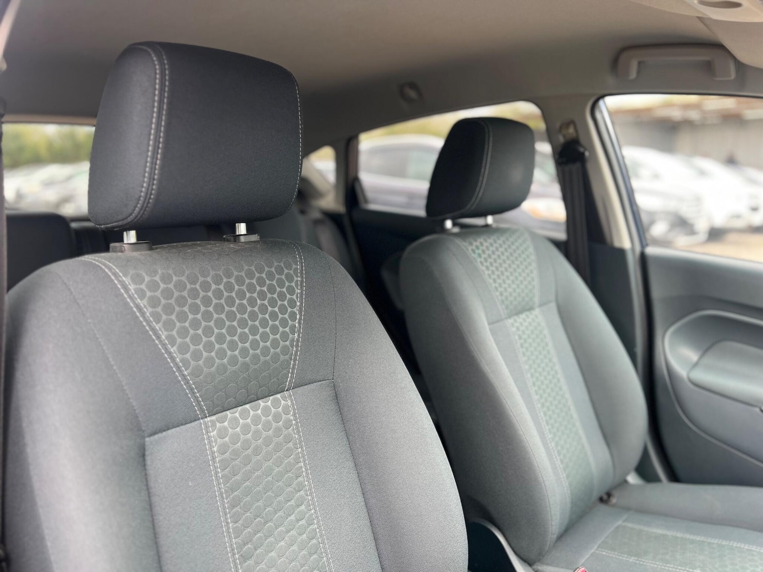 Used Ford Fiesta 2011 for sale - 78148219: Photo 25