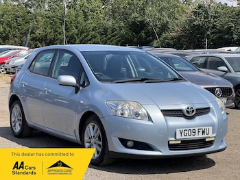 Used Toyota Auris 2009 for sale - 79237147: Photo