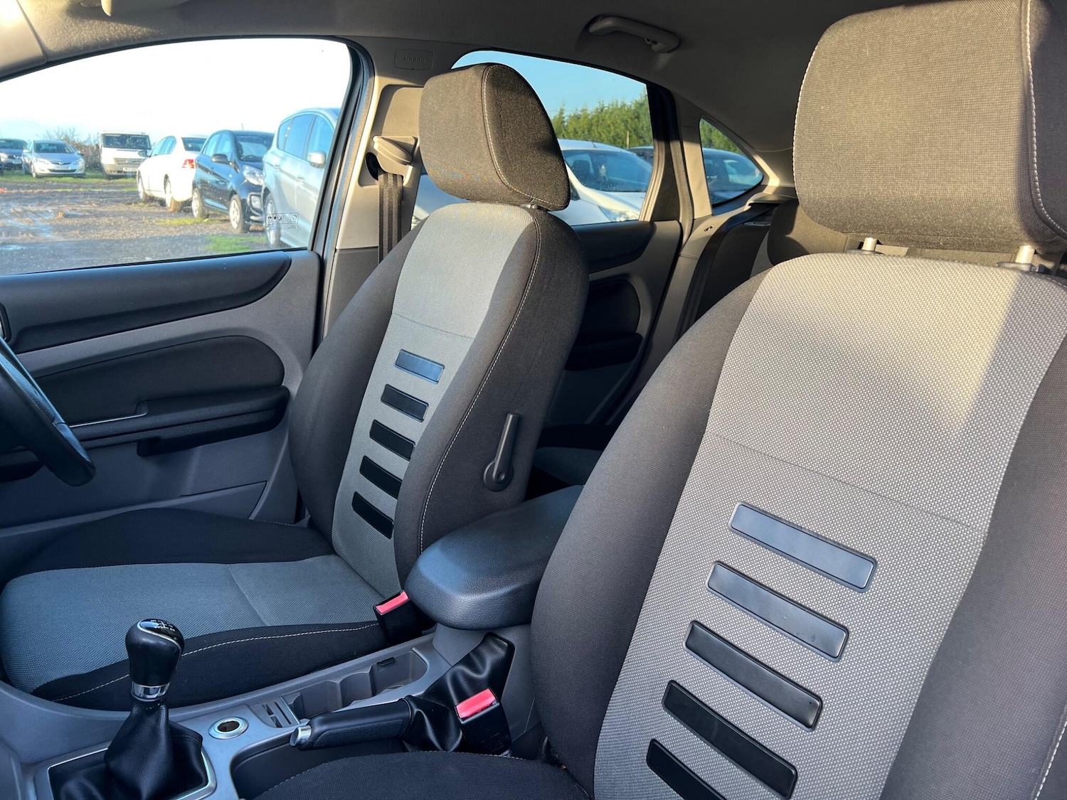 Used Ford Focus 2010 for sale - 77455086: Photo 39