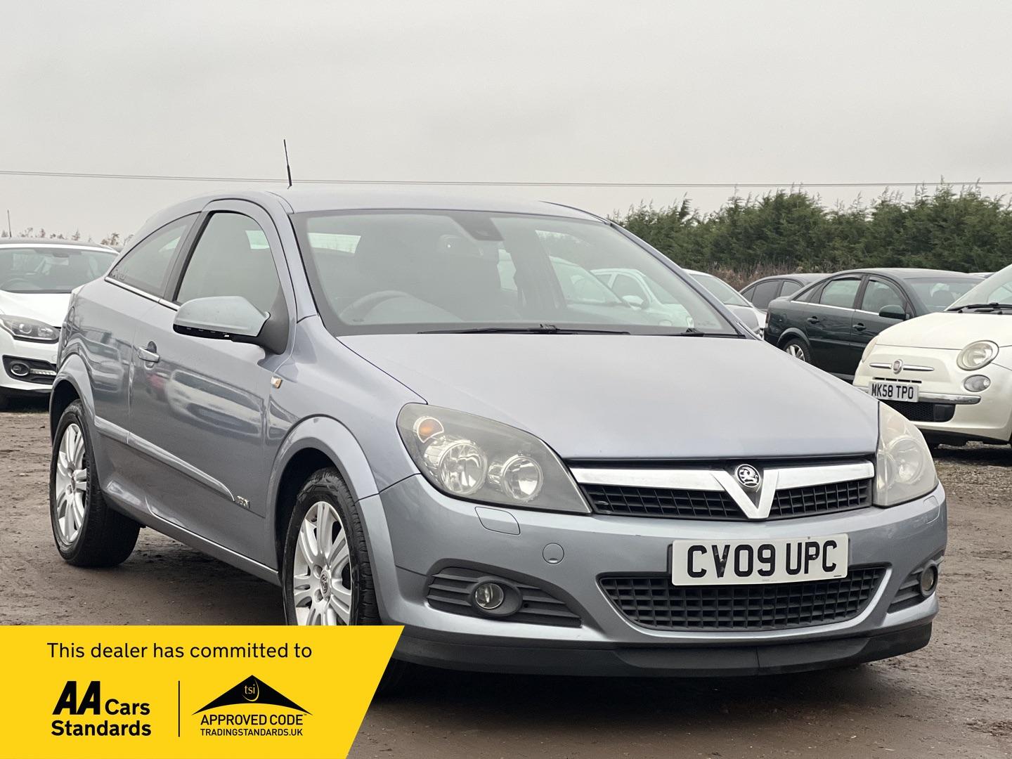Used Vauxhall Astra 2009 for sale - 77456561: Photo 2
