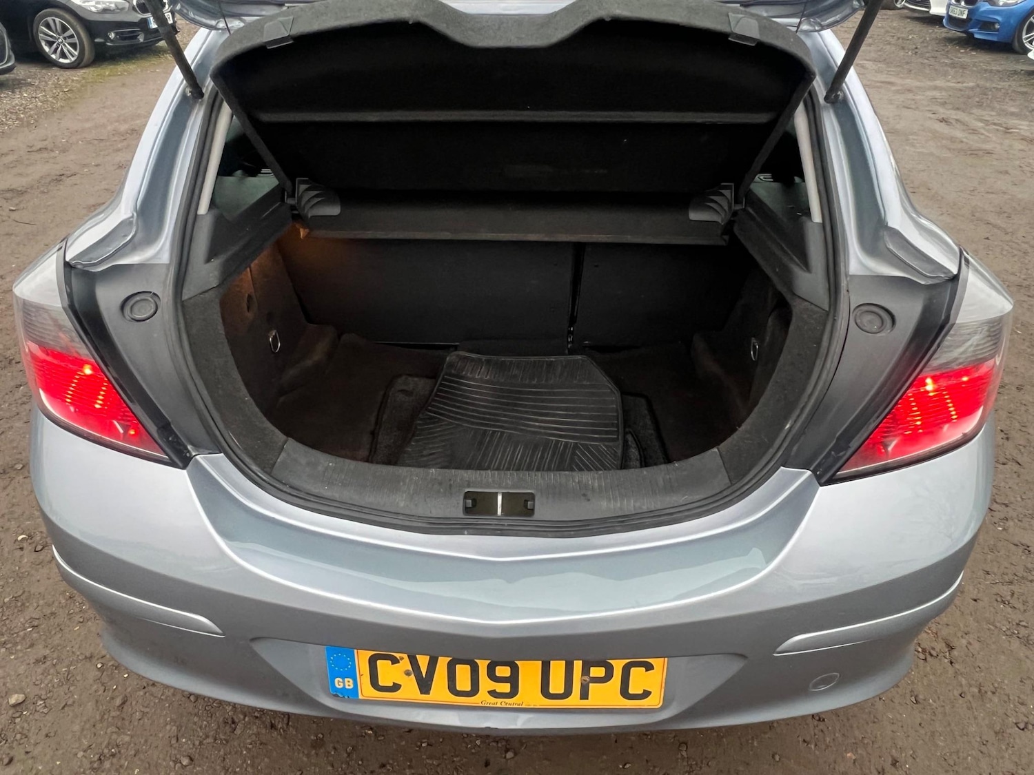 Used Vauxhall Astra 2009 for sale - 77456561: Photo 35