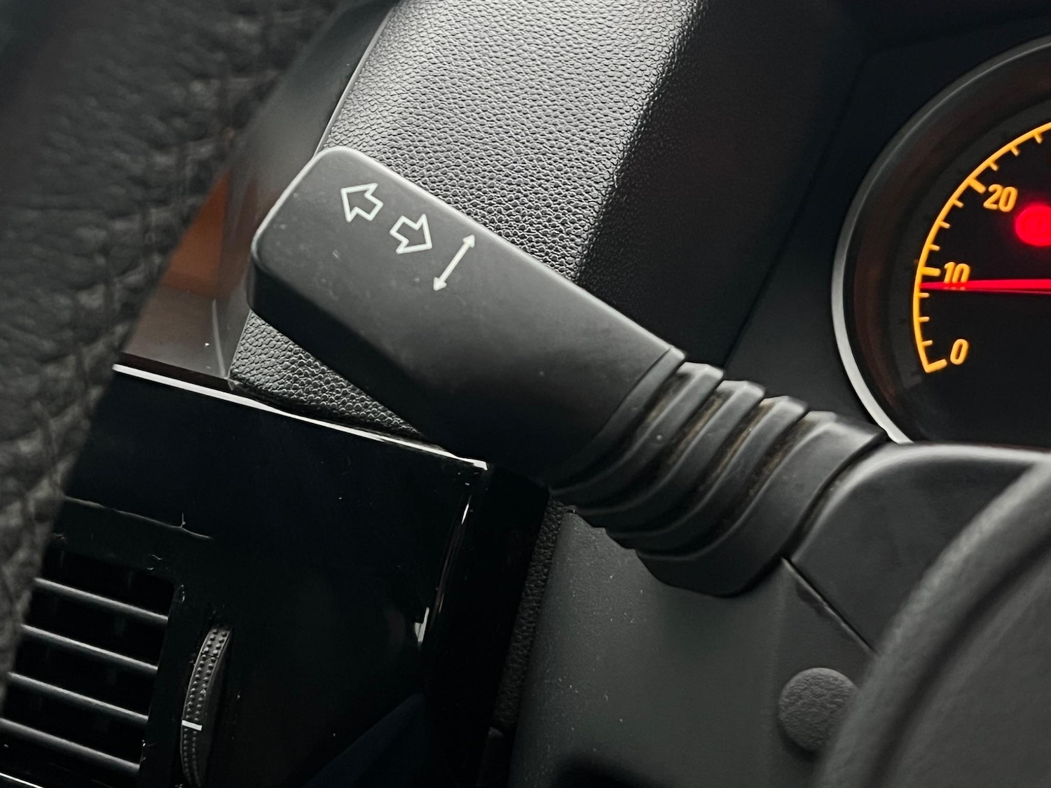 Used Vauxhall Astra 2009 for sale - 77456561: Photo 51