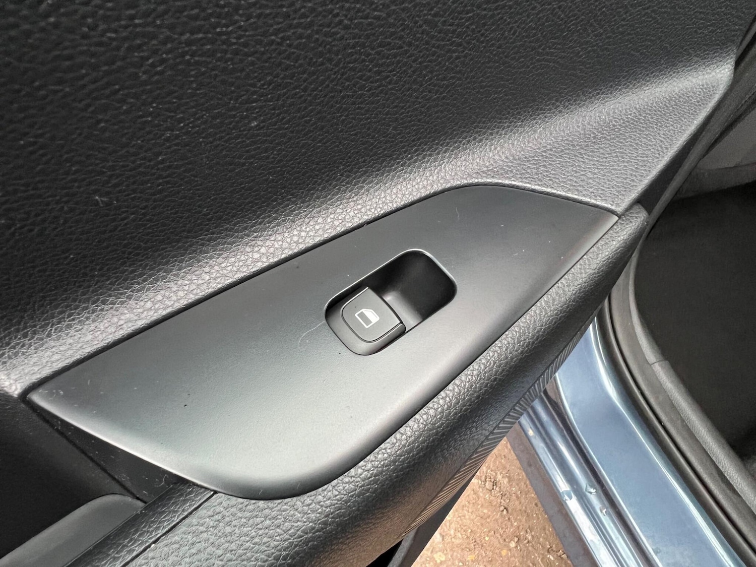 Used Kia Rio 2018 for sale - 77793710: Photo 65