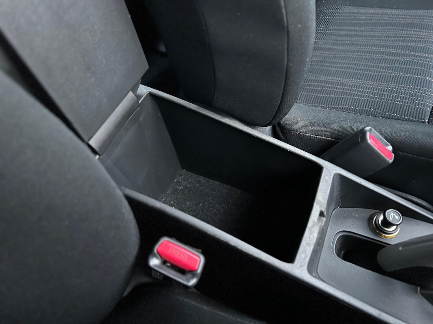 Used Toyota Auris 2009 for sale - 77892712: Photo 60