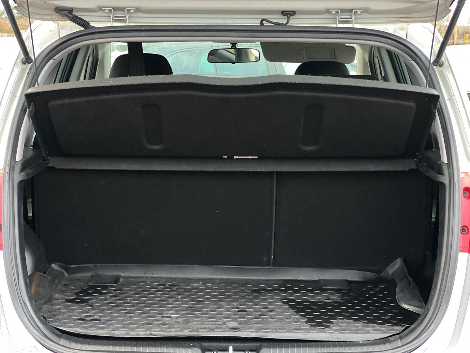 Used Kia Venga 2015 for sale - 77455943: Photo 11