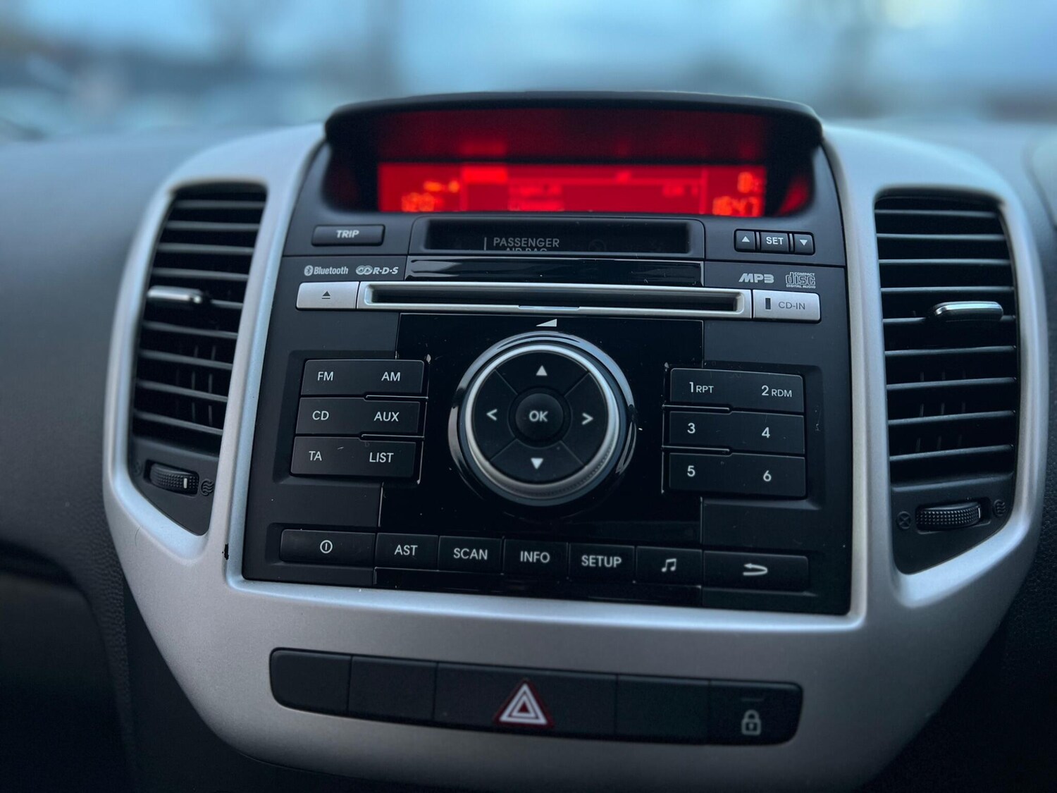 Used Kia Venga 2015 for sale - 77455943: Photo 42