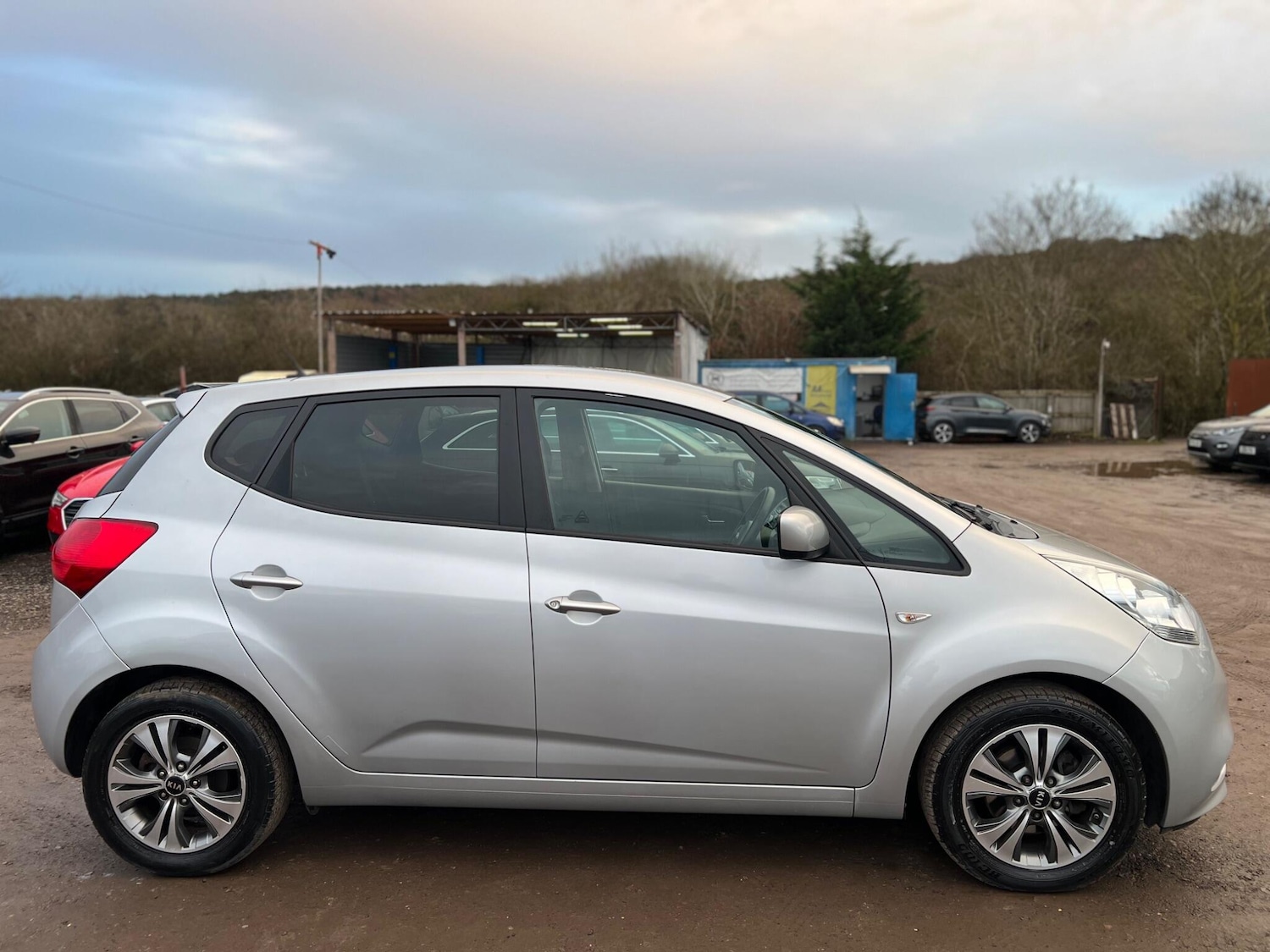 Used Kia Venga 2015 for sale - 77455943: Photo 5