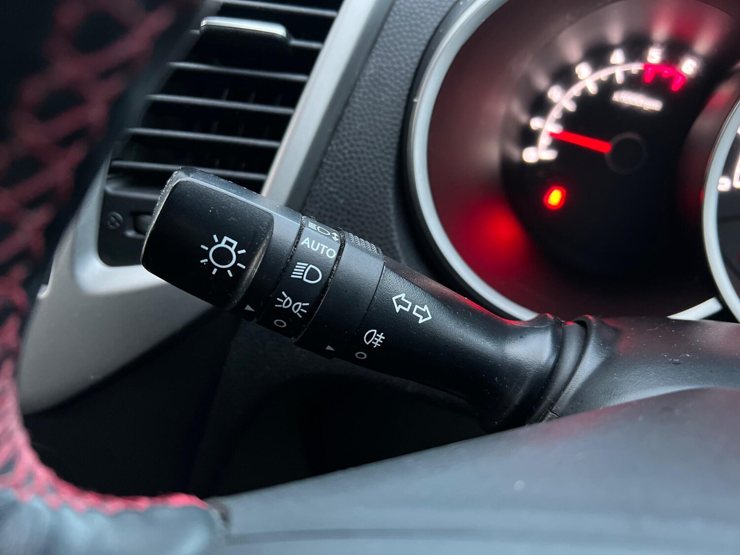 Used Kia Venga 2015 for sale - 77455943: Photo 52