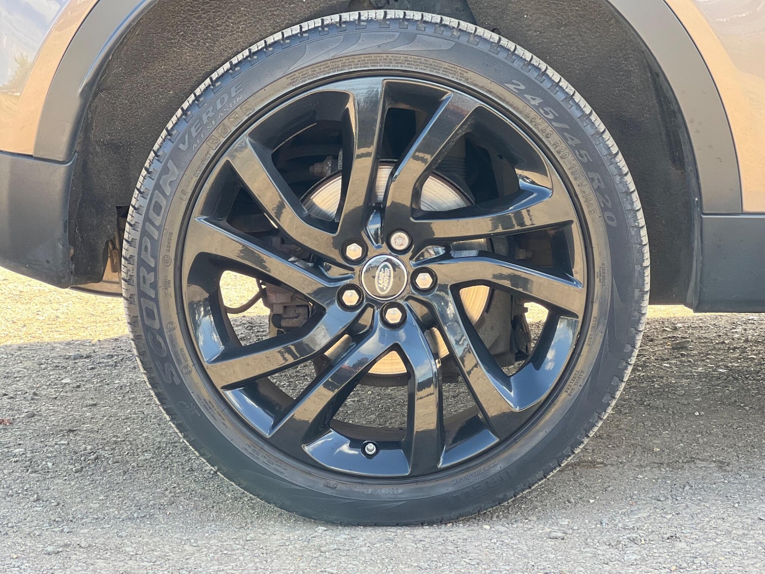 Used Land Rover Discovery Sport 2017 for sale - 78220320: Photo 22