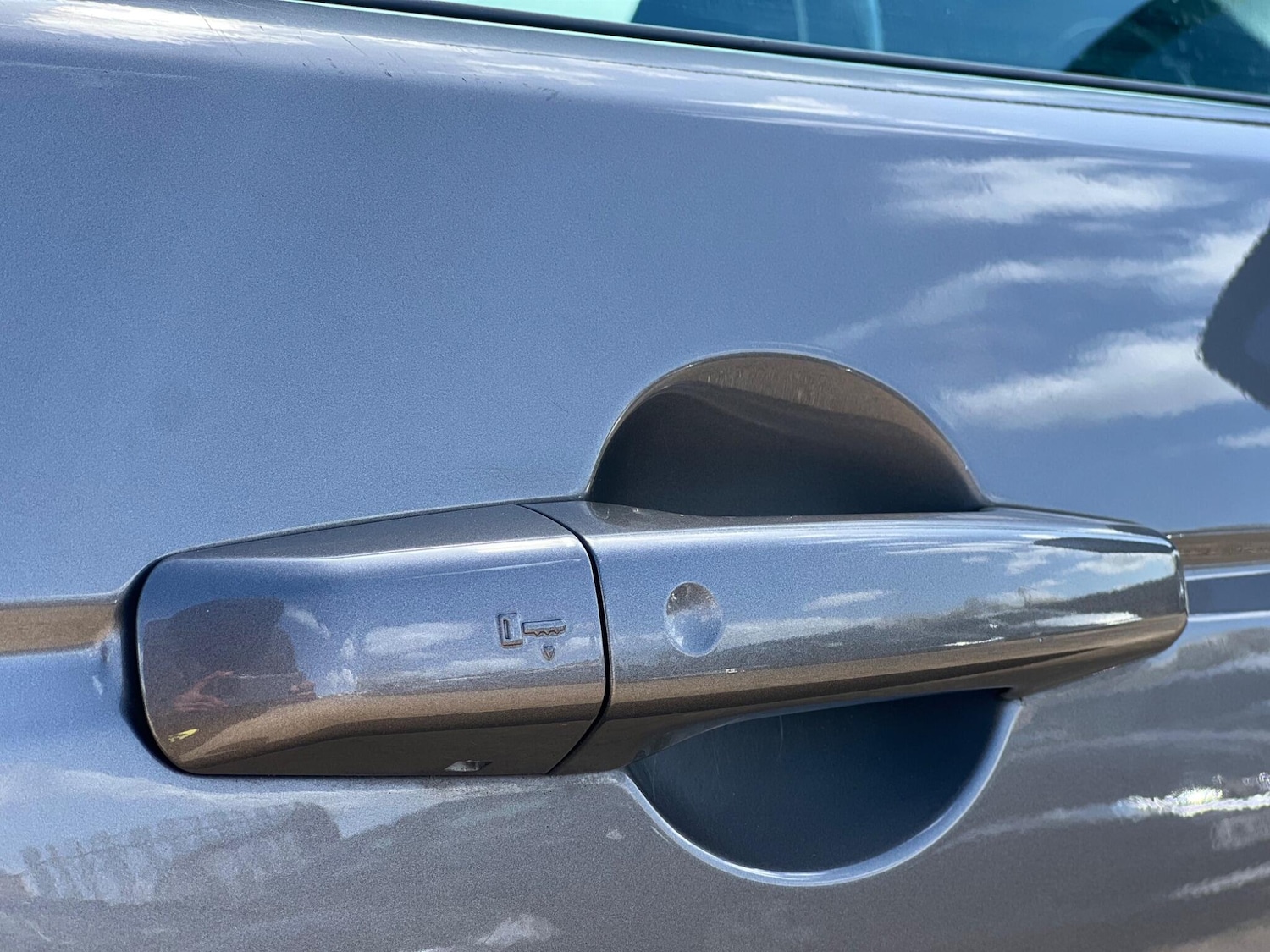 Used Land Rover Discovery Sport 2017 for sale - 78220320: Photo 33