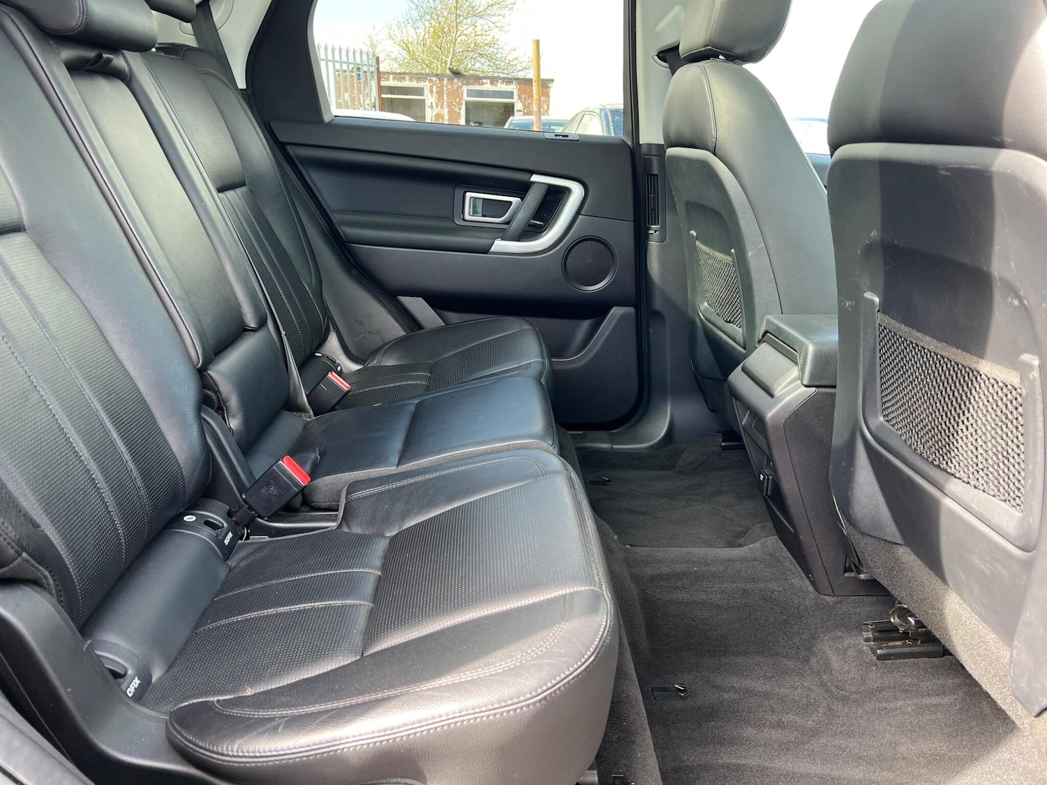 Used Land Rover Discovery Sport 2017 for sale - 78220320: Photo 39