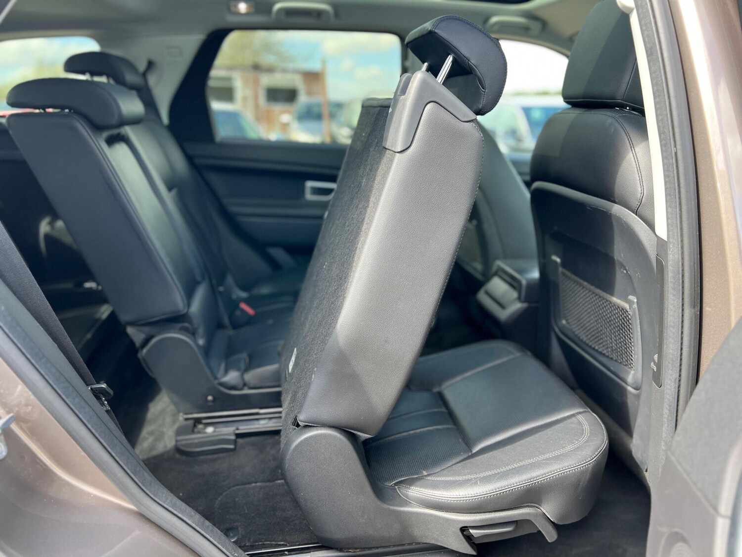 Used Land Rover Discovery Sport 2017 for sale - 78220320: Photo 42