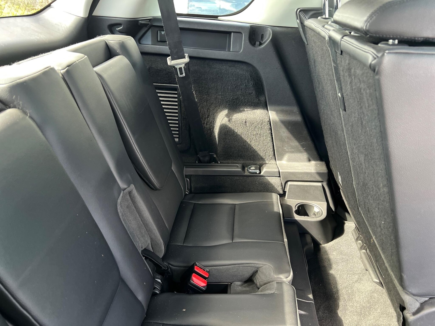 Used Land Rover Discovery Sport 2017 for sale - 78220320: Photo 44