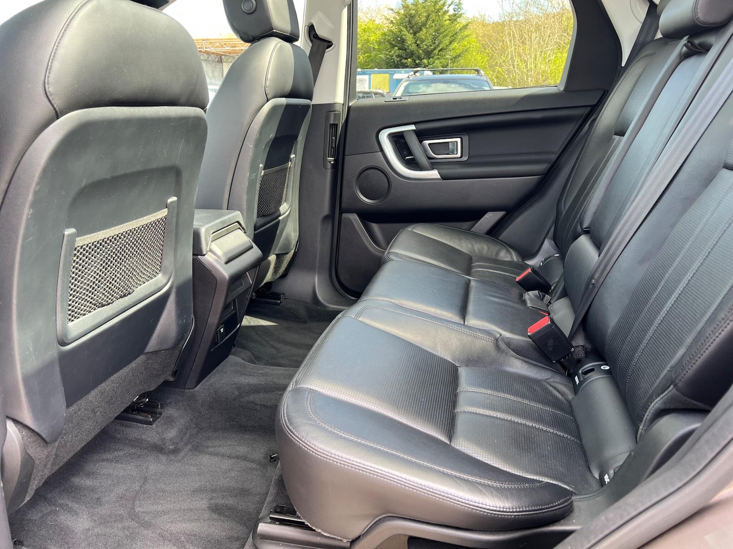 Used Land Rover Discovery Sport 2017 for sale - 78220320: Photo 50