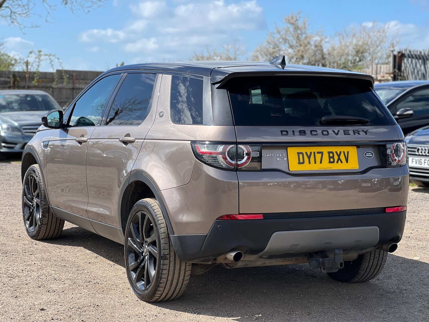 Used Land Rover Discovery Sport 2017 for sale - 78220320: Photo 6