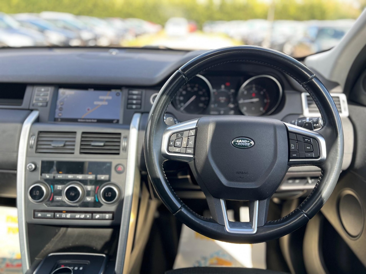 Used Land Rover Discovery Sport 2017 for sale - 78220320: Photo 62