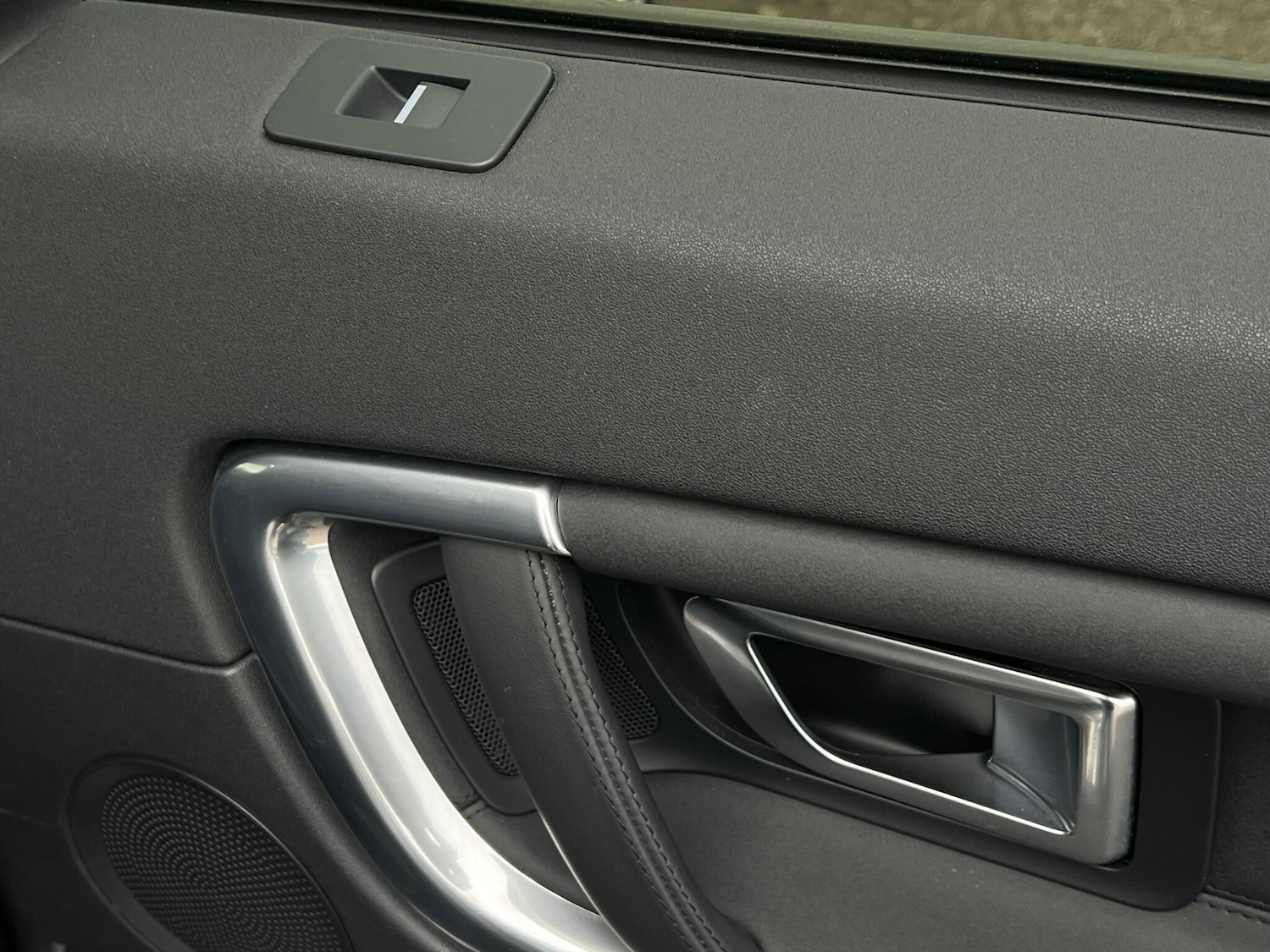 Used Land Rover Discovery Sport for sale - 77455219: Photo 39