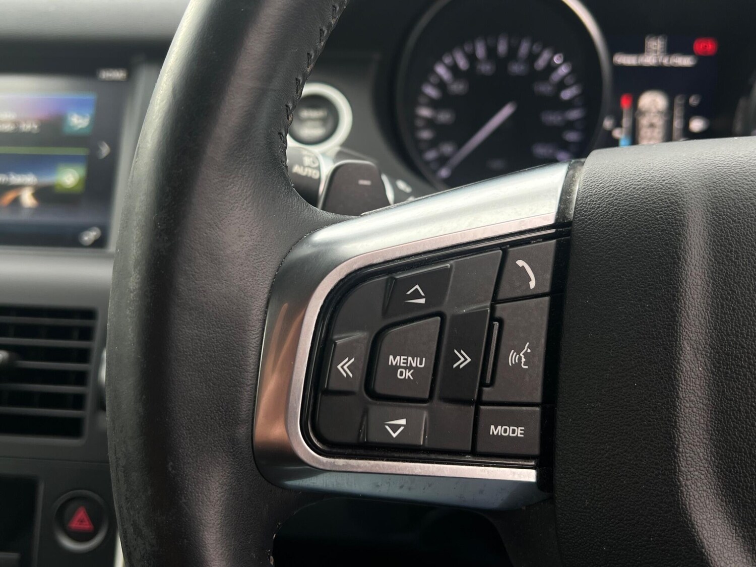 Used Land Rover Discovery Sport for sale - 77455219: Photo 64