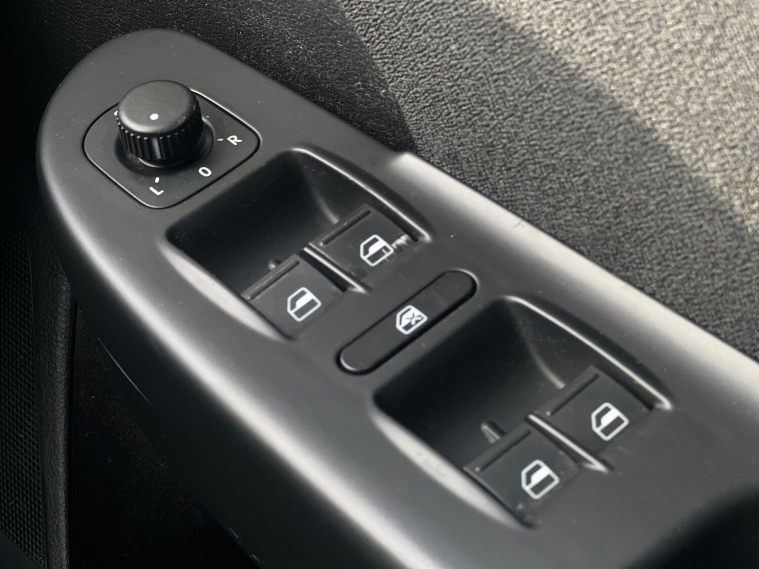 Used Volkswagen Passat for sale - 77682859: Photo 49