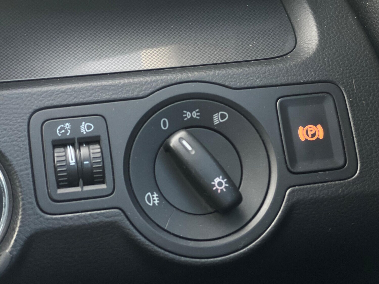 Used Volkswagen Passat for sale - 77682859: Photo 50