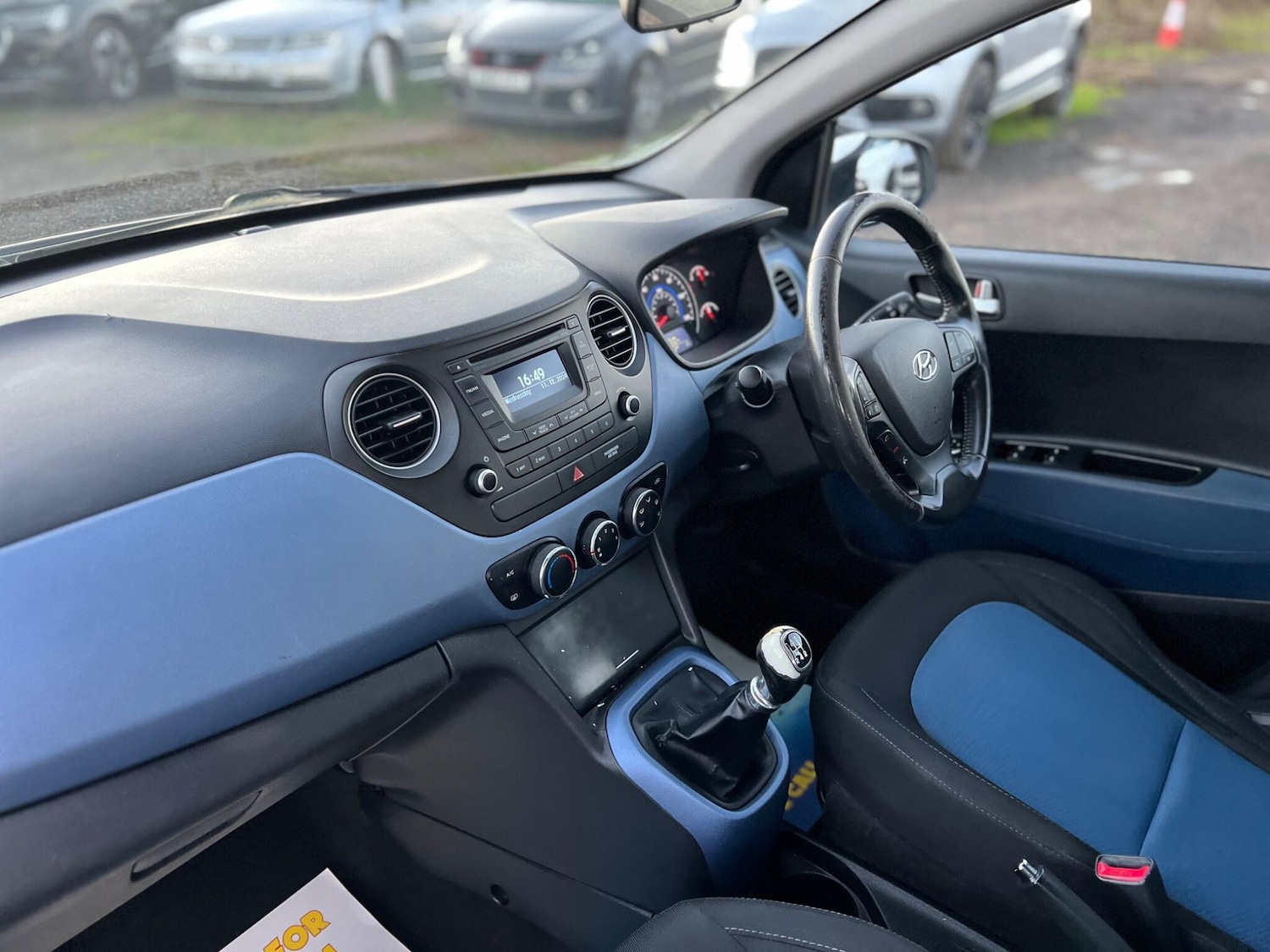 Used Hyundai i10 2015 for sale - 77454868: Photo 40