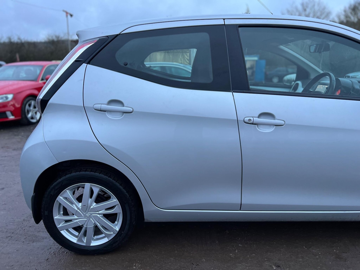 Used Toyota AYGO 2016 for sale - 77456097: Photo 17