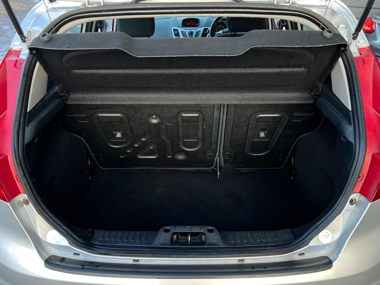 Used Ford Fiesta 2010 for sale - 77455955: Photo 36