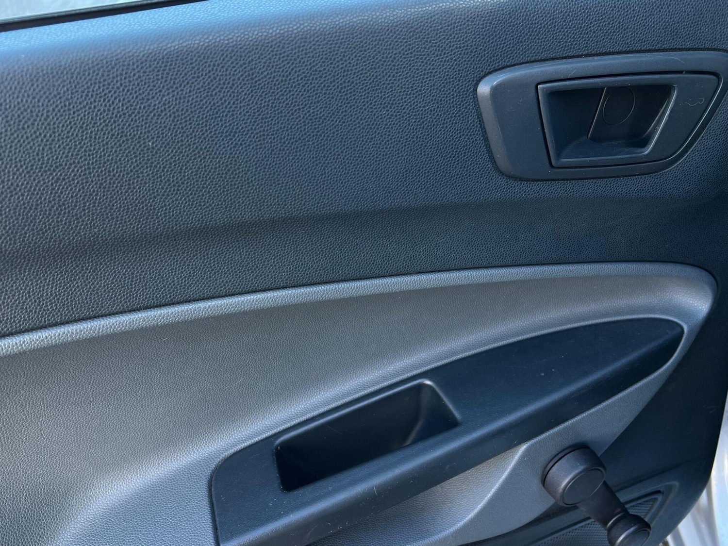 Used Ford Fiesta 2010 for sale - 77455955: Photo 41