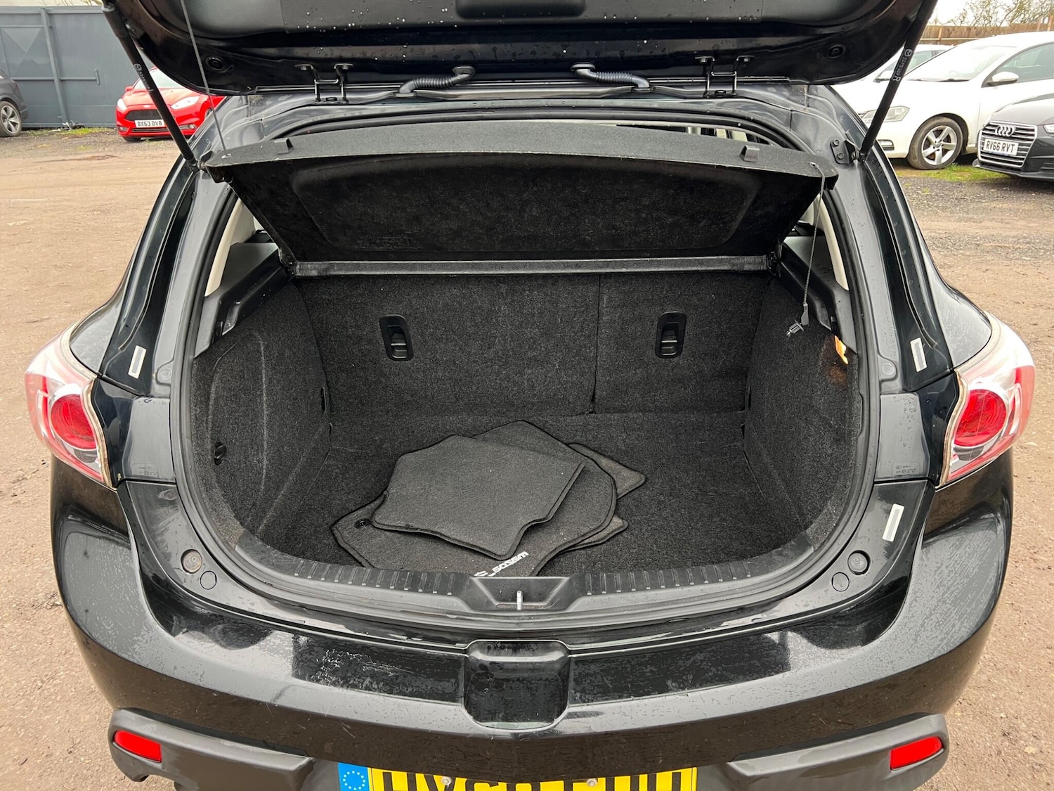 Used Mazda Mazda3 2010 for sale - 77794072: Photo 10