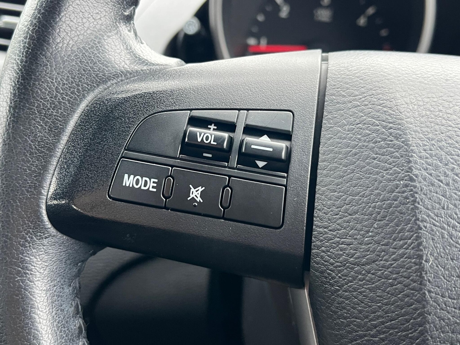 Used Mazda Mazda3 2010 for sale - 77794072: Photo 47