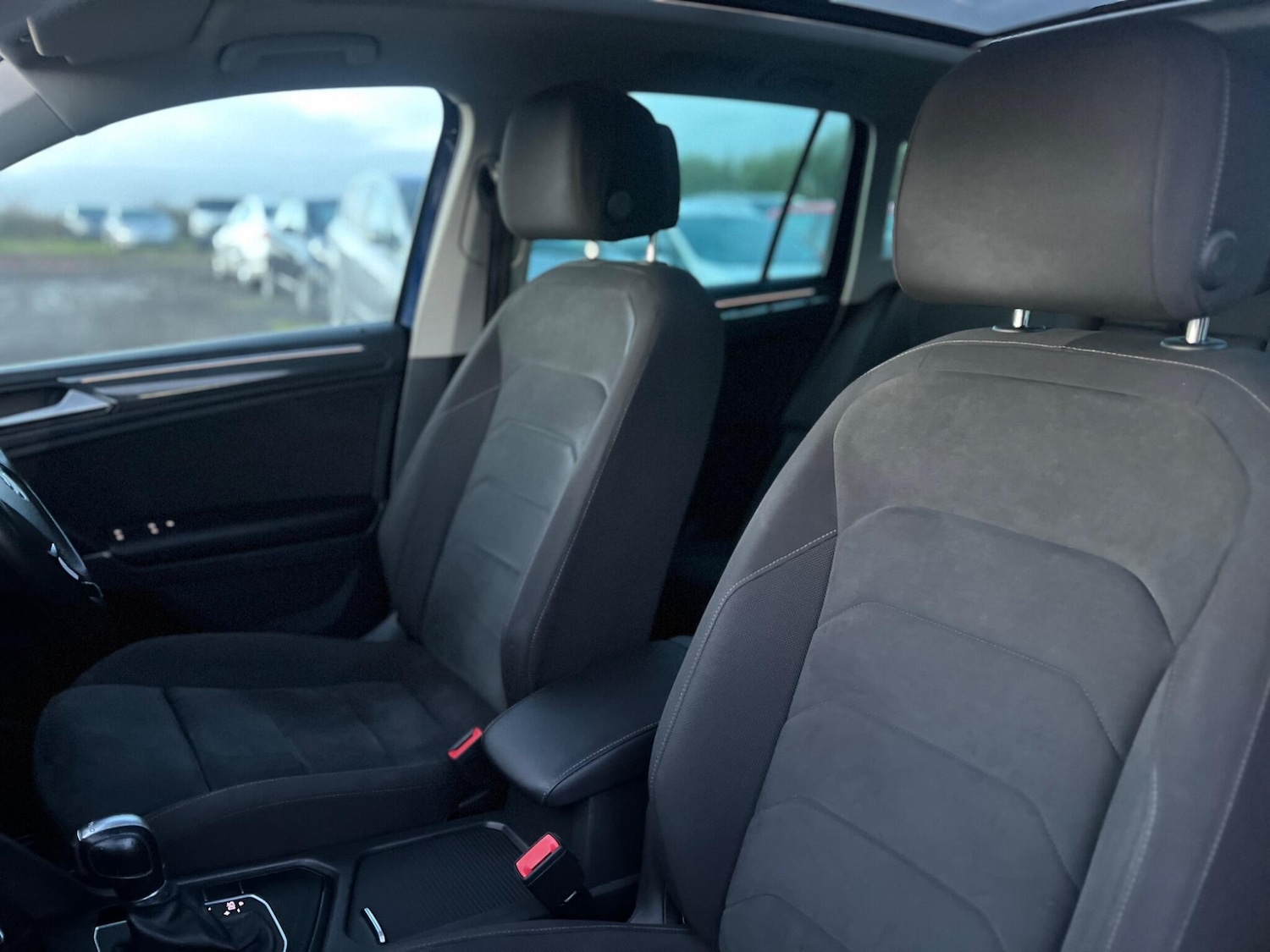 Used Volkswagen Tiguan 2018 for sale - 78063035: Photo 42