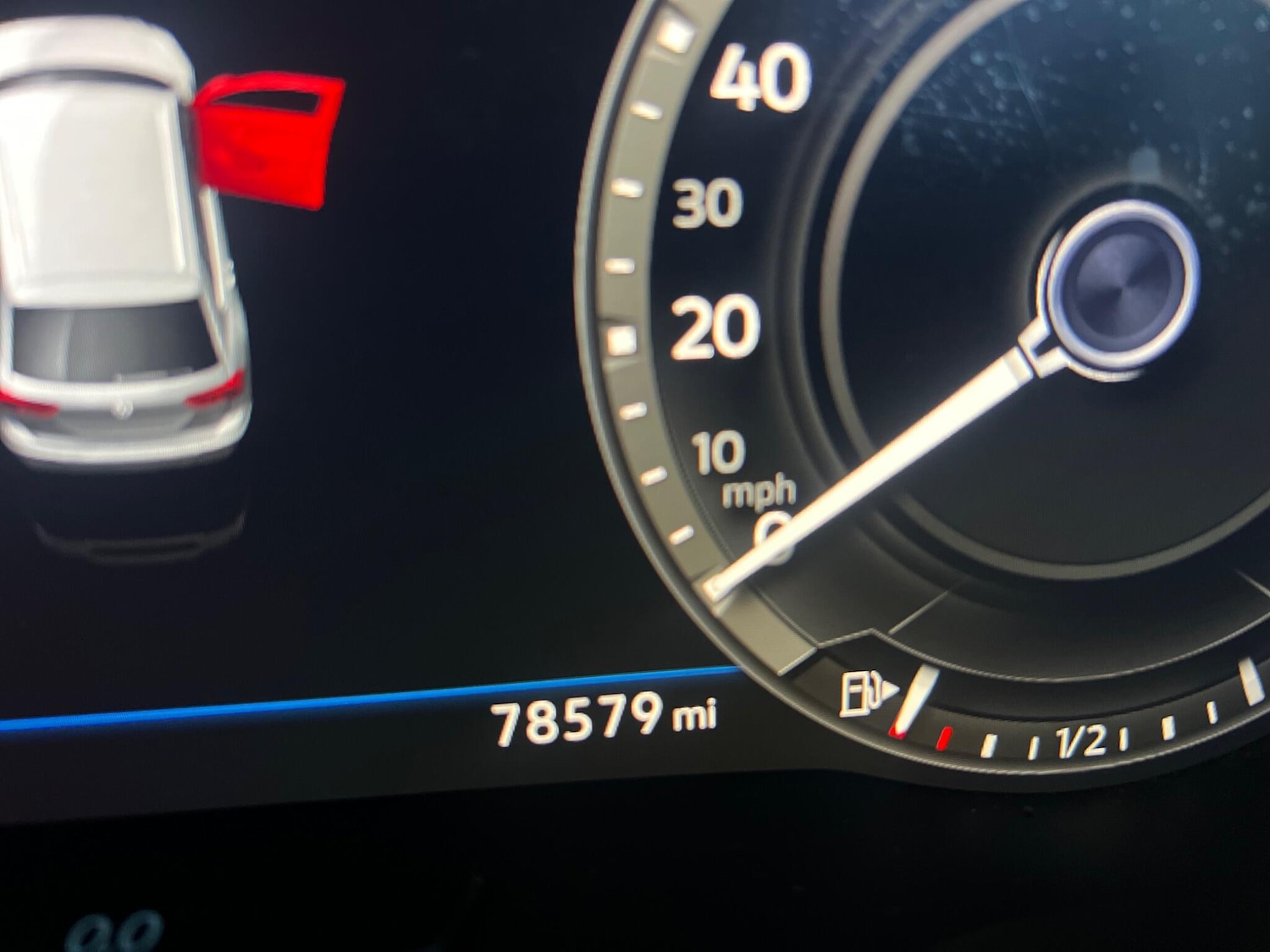 Used Volkswagen Tiguan 2018 for sale - 78063035: Photo 50