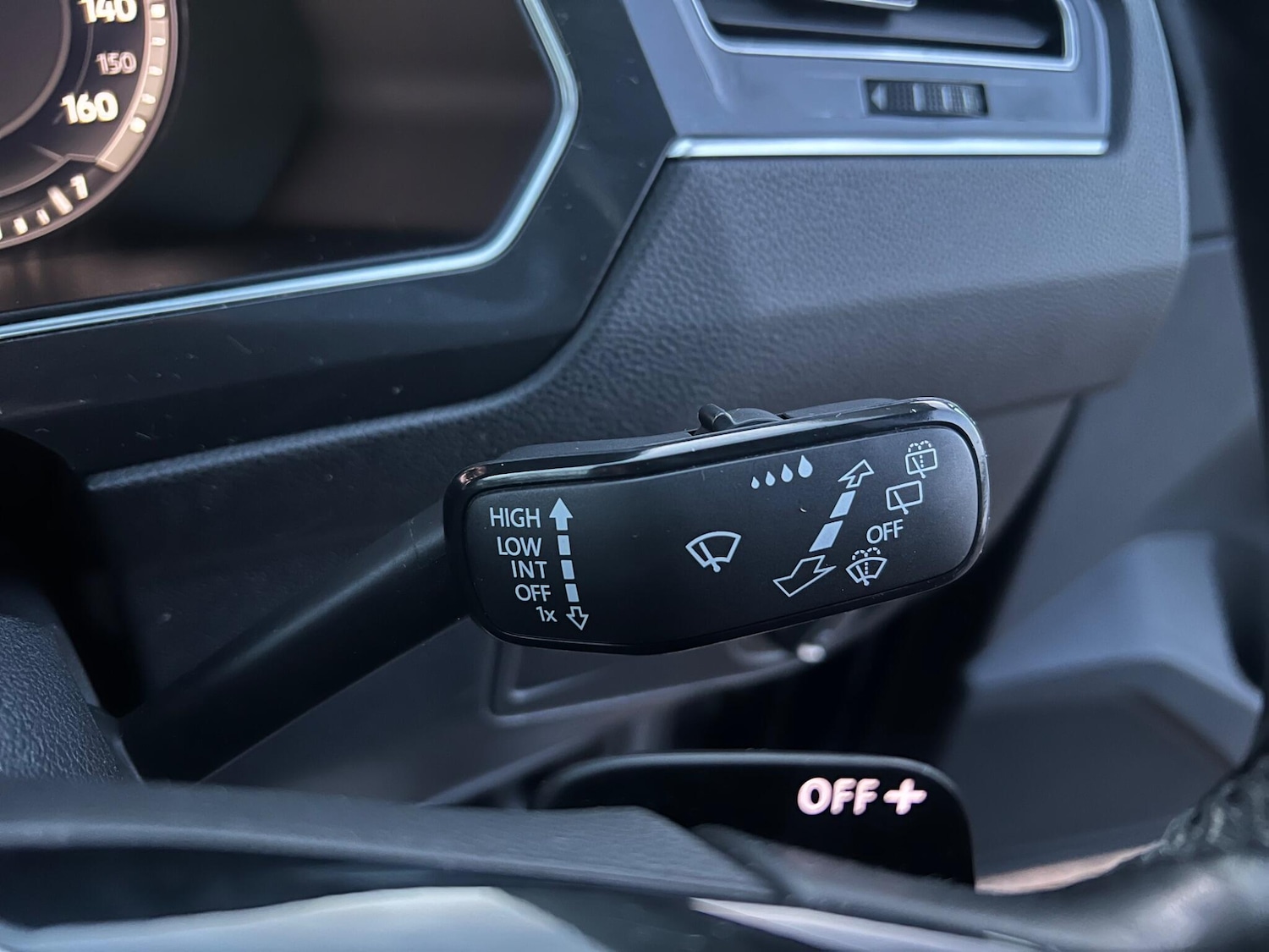 Used Volkswagen Tiguan 2018 for sale - 78063035: Photo 53