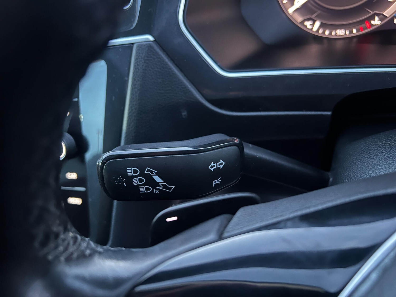 Used Volkswagen Tiguan 2018 for sale - 78063035: Photo 54