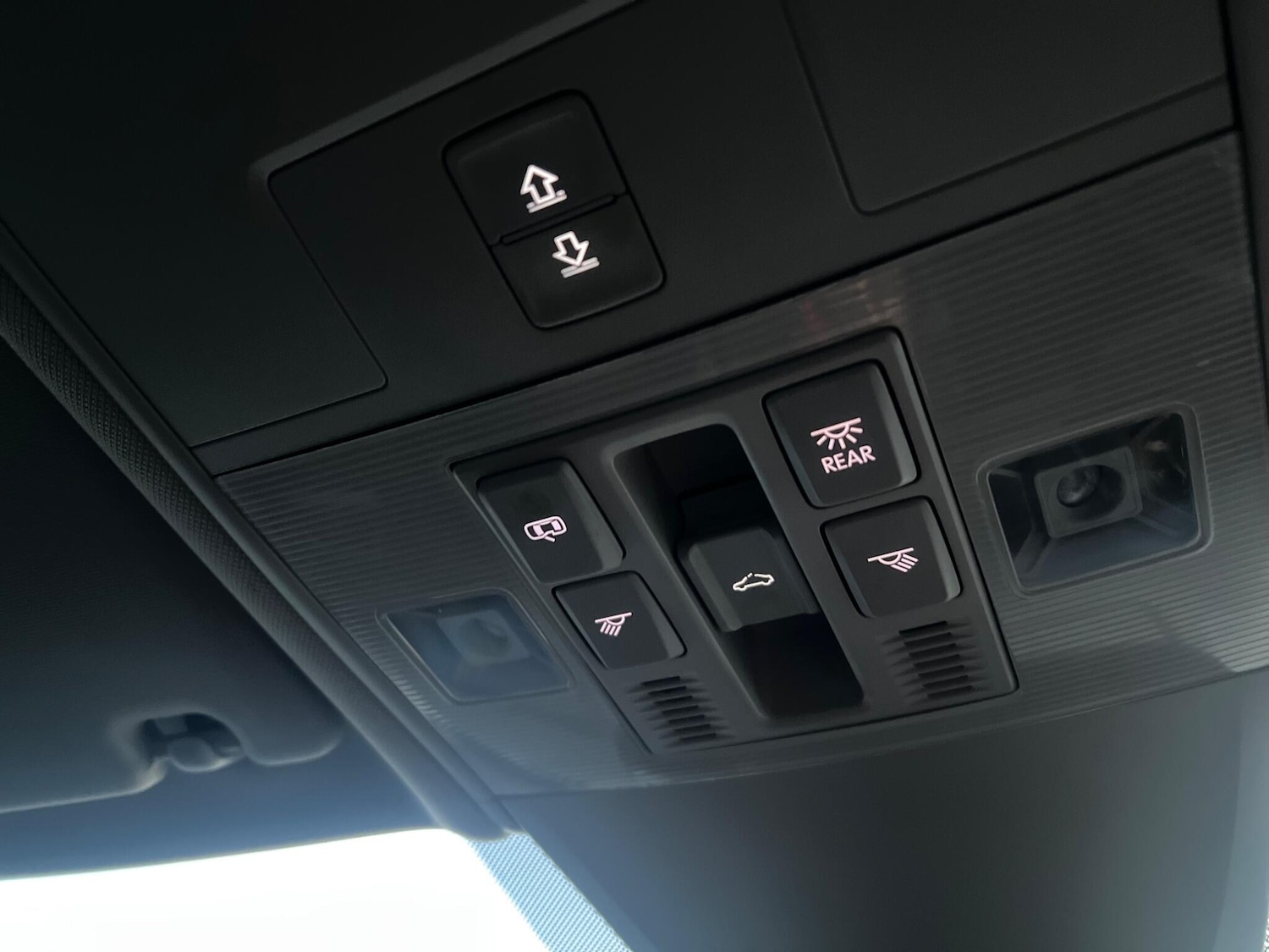 Used Volkswagen Tiguan 2018 for sale - 78063035: Photo 64